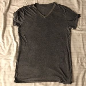 ❣️ ‘XS’ Grey V-Neck American Eagle ❣️